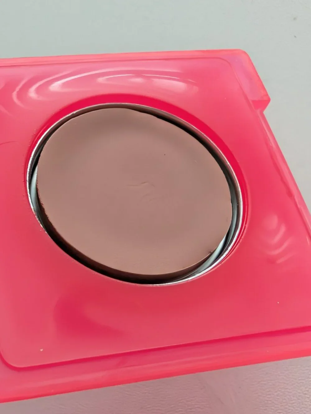 Clinique Blushwear Cream Mini Blush 04 SHY BLUSH Compact Rare HTF .05oz/1.4g GWP